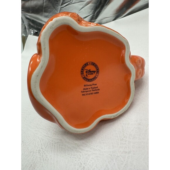 Finding Nemo Finding Dory Octopus Hank Mug Pixar 16 Oz 3D Orange - Picture 6 of 10